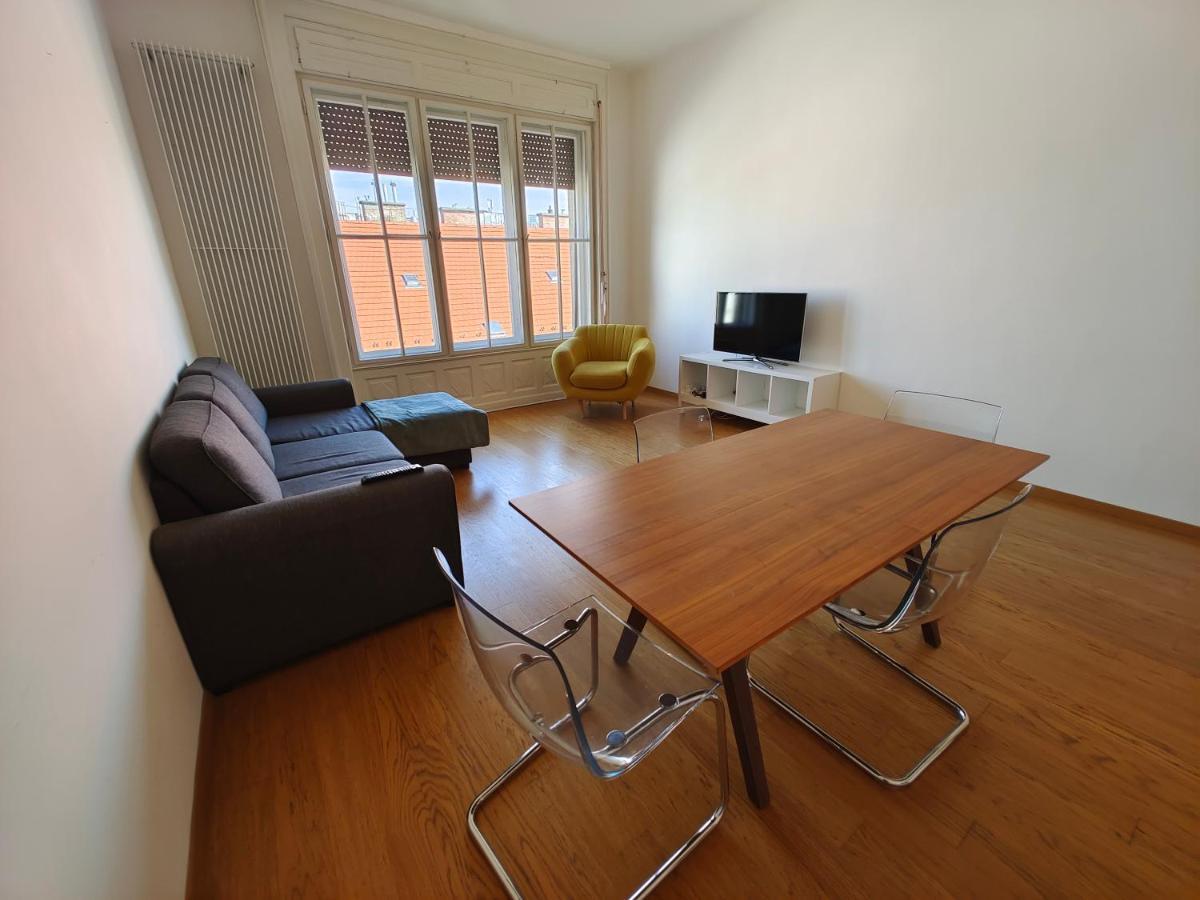 City Center 1, Cozy 2Br In The City Center! Budapest Bagian luar foto