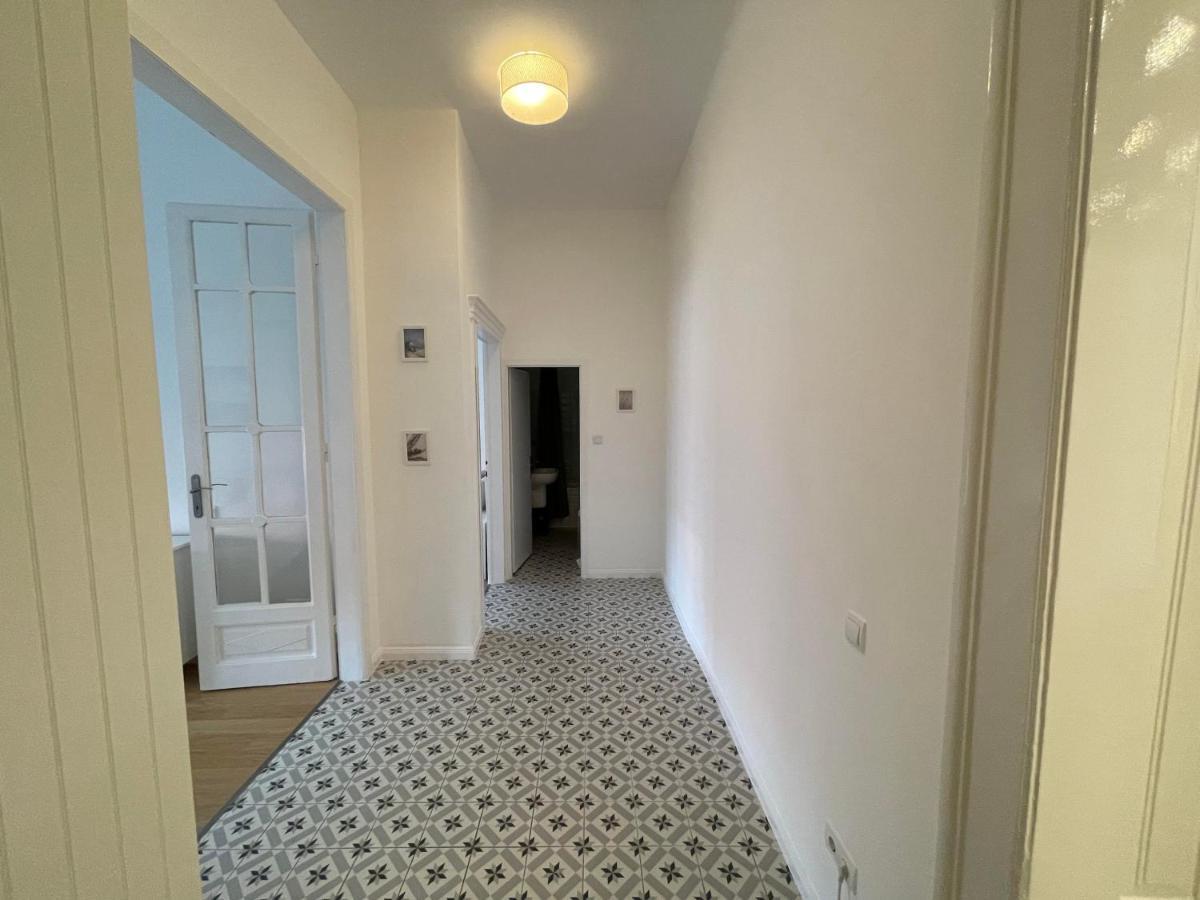 City Center 1, Cozy 2Br In The City Center! Budapest Bagian luar foto